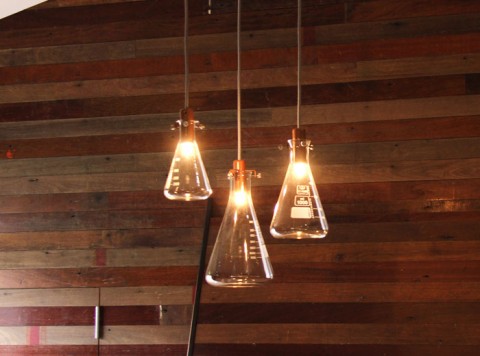 實驗室玻璃器皿改裝燈